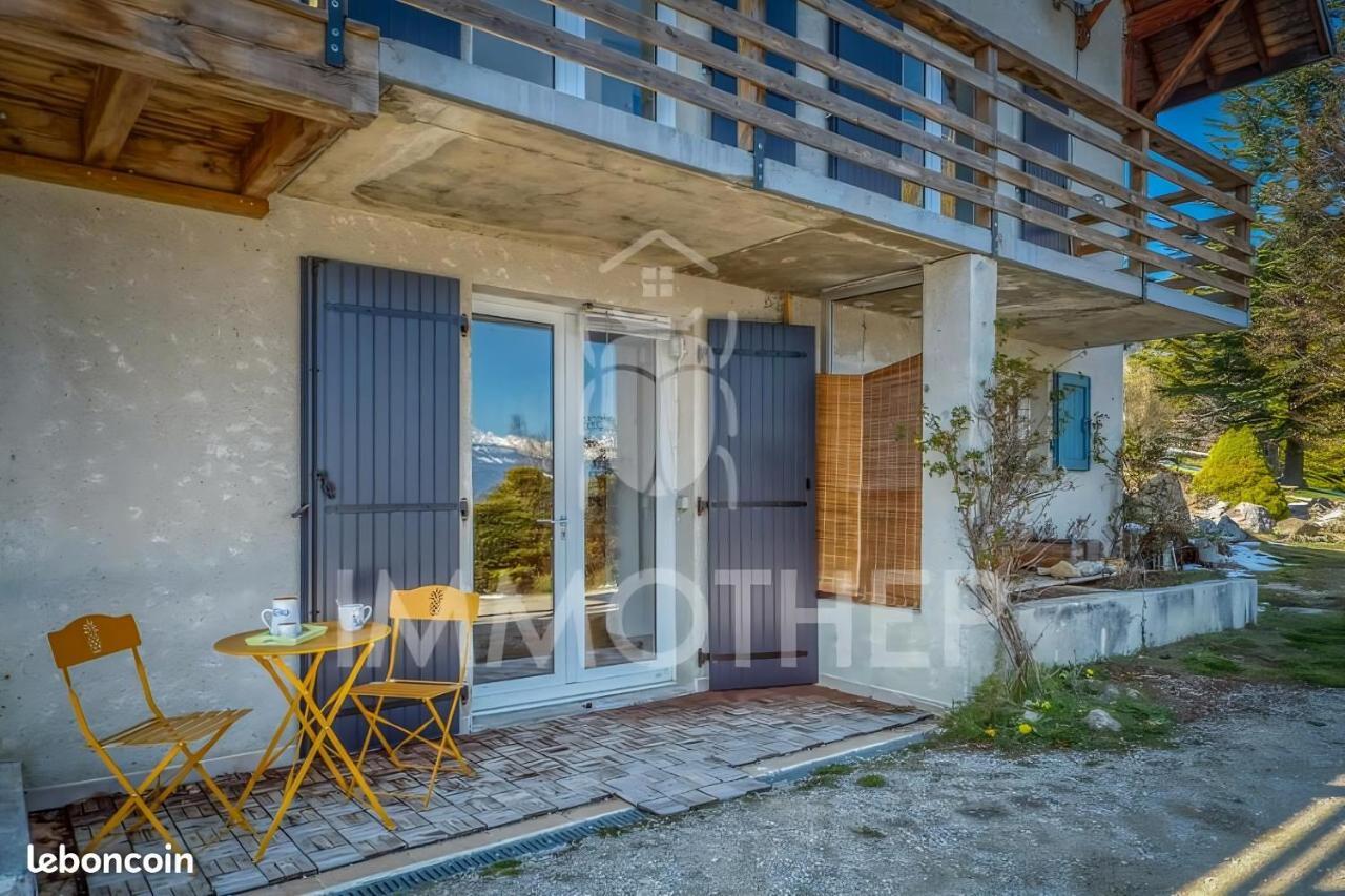 Appartement De Plain-Pied En Montagne Avec Vue Merveilleuse Sur Le Massif De Belledonne Saint Bernard du Touvet Exterior foto